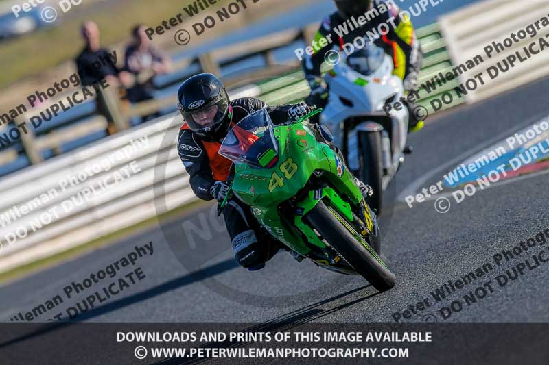 PJM Wedding Photography;enduro digital images;event digital images;eventdigitalimages;mallory park;mallory park photographs;mallory park trackday;mallory park trackday photographs;no limits trackdays;peter wileman photography;racing digital images;trackday digital images;trackday photos